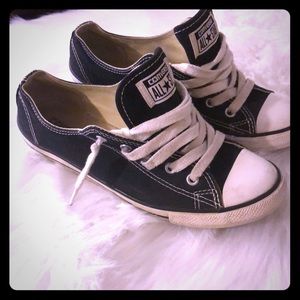 Black and white low top Converse All Stars